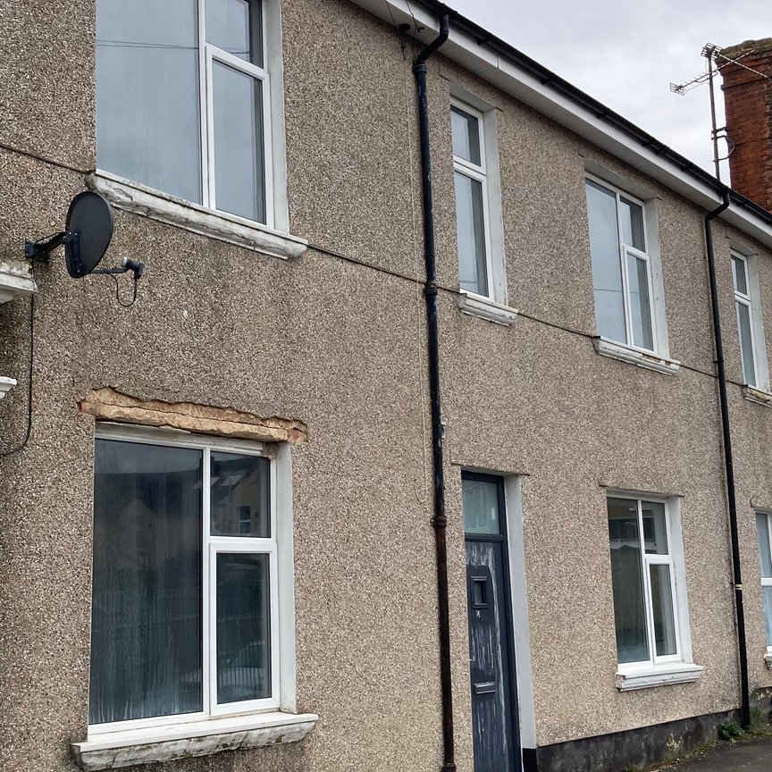 Albion Street - Photo 2