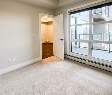 Modern1 Bed + Den Comfort Meets Heritage Charm In Cfb Currie - Photo 6