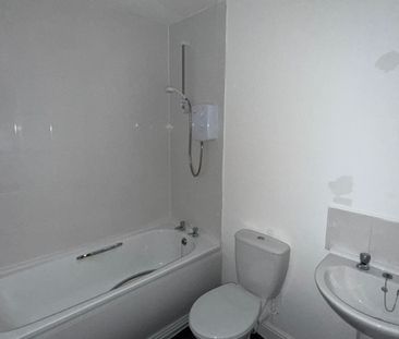 2 bedroom apartment to rent Gas Street, Platt Bridge, WN2 - Photo 6