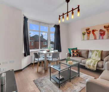 5 bedroom house to rent - Photo 2