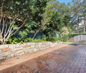 Quiet and Convenient Living in Prime Lane Cove Location - Photo 4