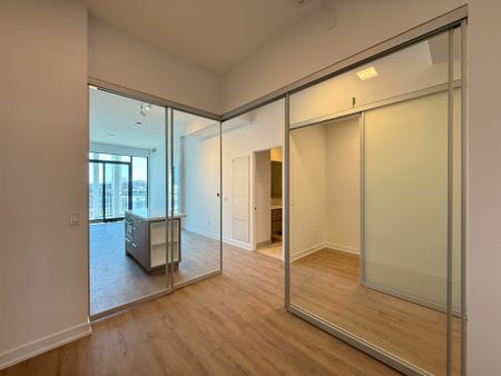For Lease - 29 Green Trail Court Unit# 212, Toronto, Ontario - Photo 3