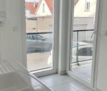Location Appartement 1 pièce 39m² REIMS 51100 - Photo 3