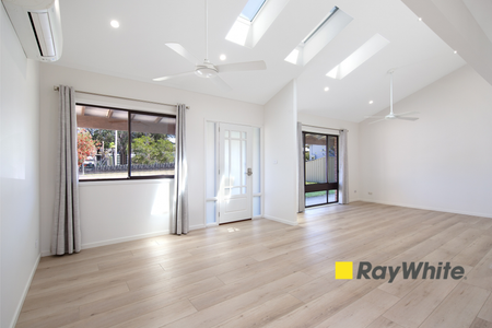 Light Filled Home Close to Berkeley Vale Public School - Photo 3