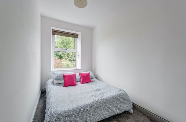 3 Bed Terraced House, Bradley Street, S10 - Photo 1