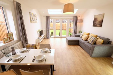 3 Bedroom House To Rent - Photo 3