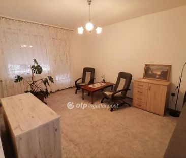 Kiadó jó állapotú panel lakás - Békéscsaba - Fotó 2