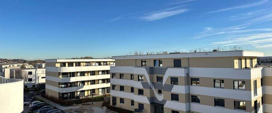 Penthousewohnung mit 2 Zimmern und Dachterrasse - Photo 1