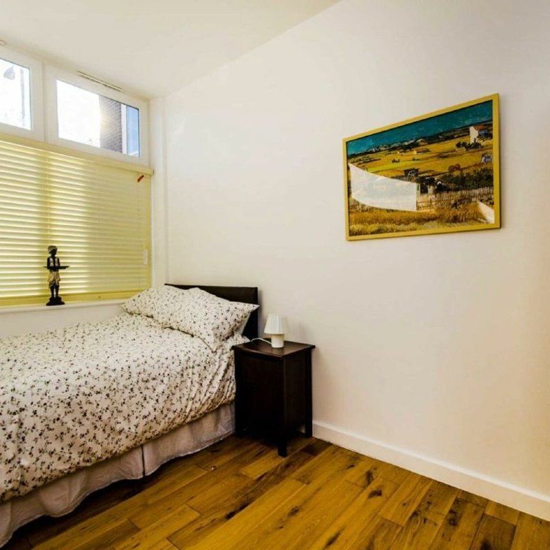 Cable Street, Wapping, E1W - Photo 1