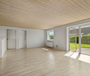 4-værelses Rækkehus på 100 m² i Ørbæk - Foto 1