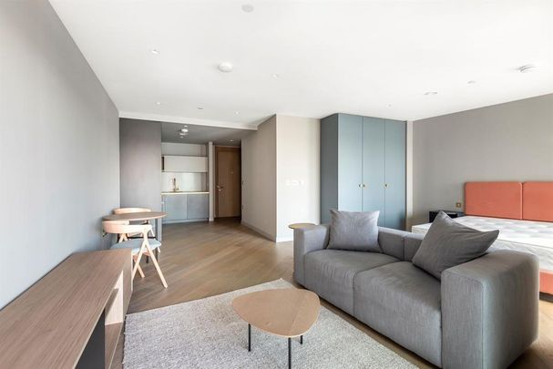 Studio to rent - Photo 1