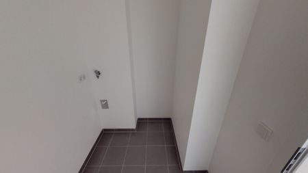 Perfekt für Singels oder Paare: 2-Zimmer-Wohnung mit Dachterrasse - Photo 3