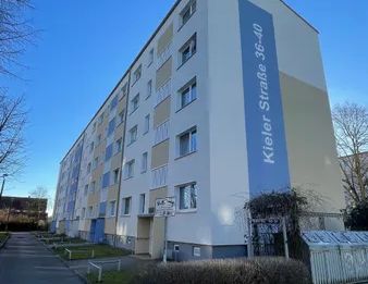 Top sanierte 2,5 Zimmer-Wohnung in Lankow zu mieten! - Photo 1