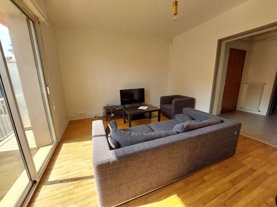 Location Appartement 5 pièces 106m² - Photo 1