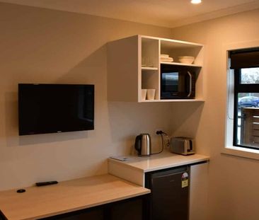 Fully Furnished Studio Room - Photo 1