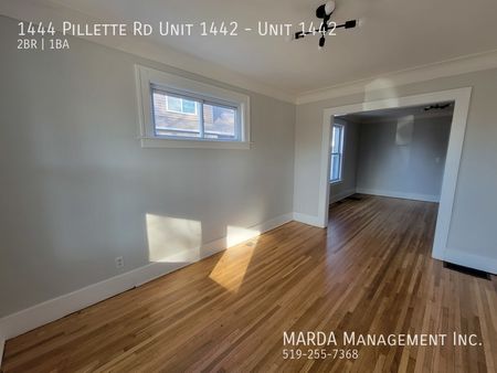 RENOVATED 2-BEDROOM/1-BATH HOME + UTILITIES! - Photo 3