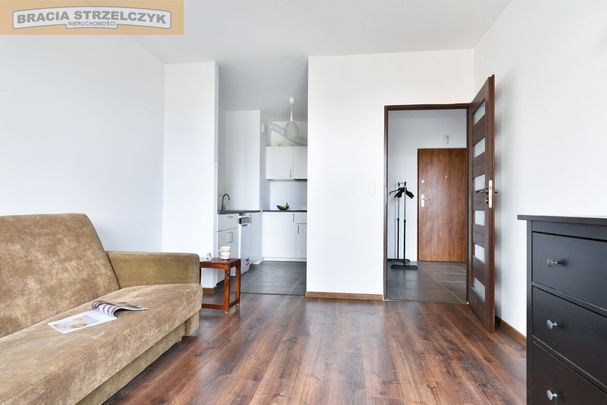 Dwupokojowe mieszkanie z balkonem i miejscem garażowym w Ursusie ul. Dzieci Warszawy 17 - Фото 1