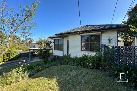 13 Butler Place, Lalor Park NSW 2147 - House For Rent | Domain - Photo 4