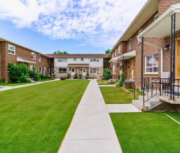 Glenwood Park Townhomes - Photo 3