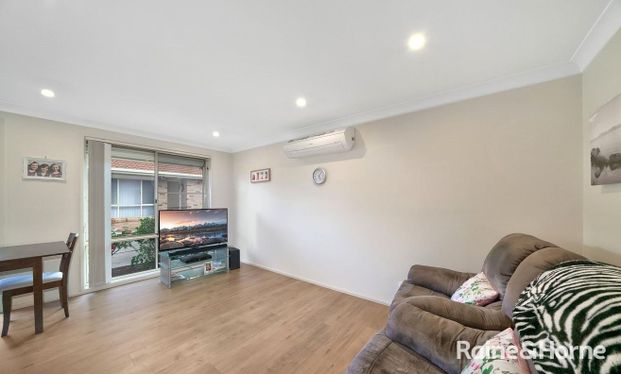 1/11 Park Street, Ingleburn, NSW 2565 - Photo 1