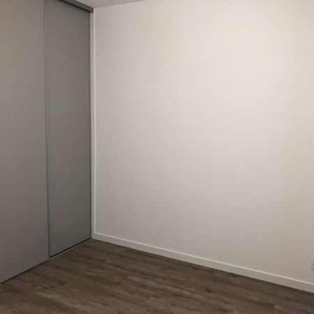 Location Appartement 4 pièces 81m² SALAISE SUR SANNE 38150 - Photo 3