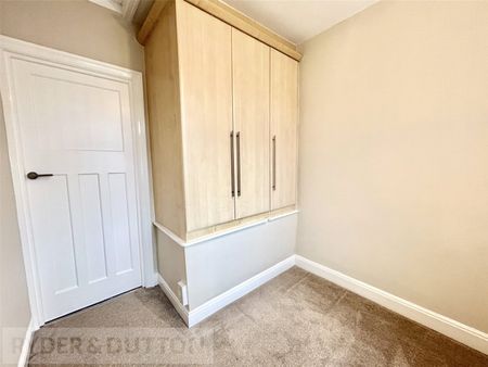 Ivy Drive, Alkrington, Middleton, Manchester, M24 - Photo 5