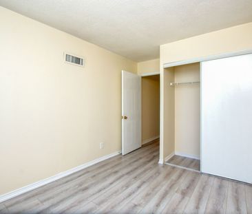 For Lease - 135 Hillcrest Avenue Unit# 2212, Mississauga, Ontario - Photo 5