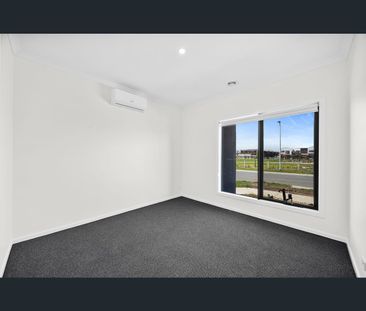 6 Whitworth Road, Berwick, Vic 3806 - Photo 3