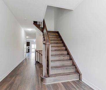 For Lease - 1277 Peelar Crescent, Innisfil, Ontario - Photo 6