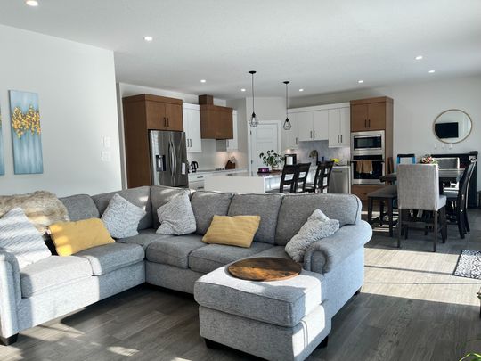 For Lease - 1919 Fountain Grass Drive, London South, Ontario - Photo 1