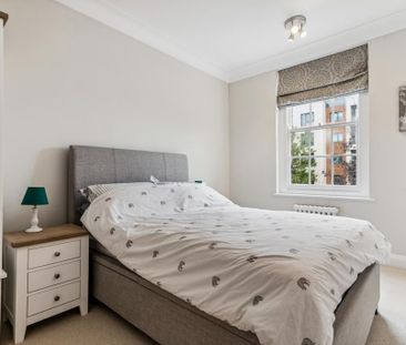 3 bedroom flat to rent - Photo 1