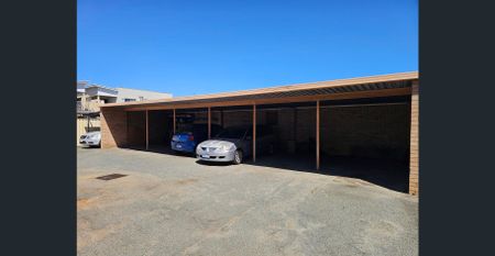 Fresh & Ready - Two Bedrooms & Ground Floor *Open 11/12 4.30pm to 4.45pm* - Photo 3