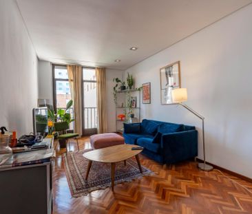 Piso de alquiler en Plaza Conde de Toreno, Universidad - Malasaña - Photo 2