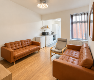 13 Curzon Street - College side & 2 bathroomsLoughborough - Photo 4