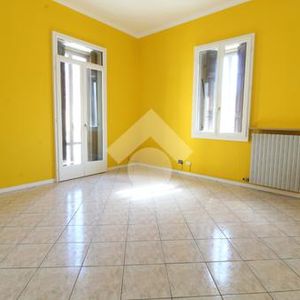 5 locali in affitto - Photo 2