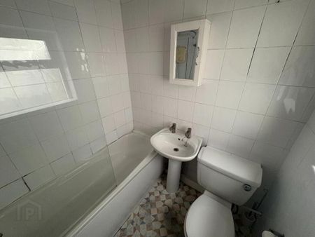 132 Donnybrook Street, Belfast, BT9 7DG - Photo 2