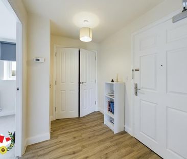 Minett Road, Yate, Bristol - Photo 1