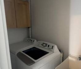 *RENOVATED* 2 BR 1 BATH APARTMENT ON MAIN ST - Photo 4