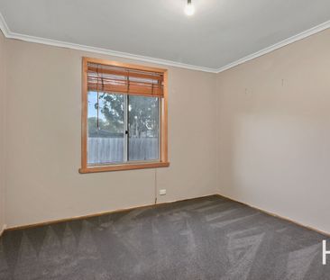 4 Hazelwood Parade, Ravenswood - Photo 3