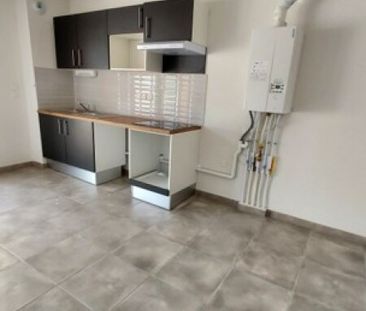 Location Appartement 3 pièces 59m² FONSORBES 31470 - Photo 3