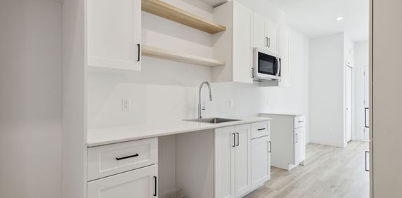 Appartement De 2 Chambres Et 1 Salle De - Photo 2