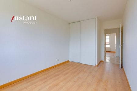 Grand T3 avec loggia à 10 min de gare de Vénissieux, - Photo 4