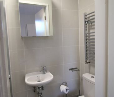 2 Bedroom Apartment - Photo 2