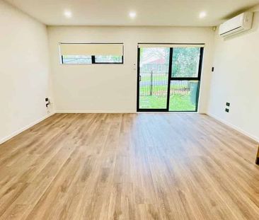 3 Bedroom Townhouse in Favona 2Mins to SH20! - Photo 4