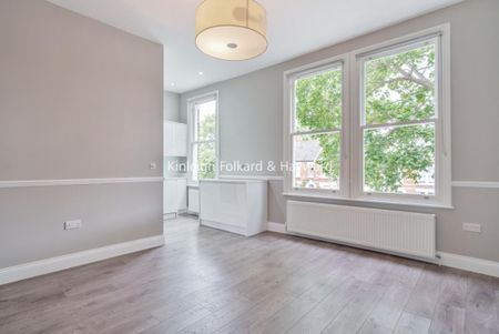 Rosendale Road, West Dulwich SE21 - Photo 2