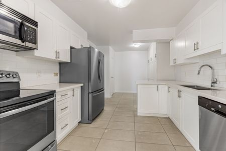 For Lease - 2500 Bathurst Street Unit# 306, Toronto, Ontario - Photo 3