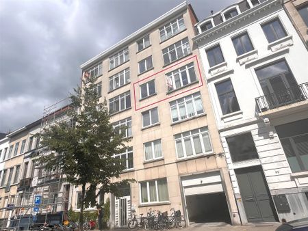 Fijn appartement met 2 slaapkamers nabij 't Zuid! - Foto 2