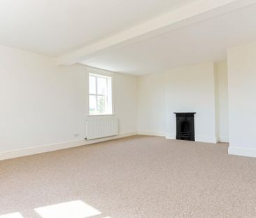 5 bedroom farm house to rent - Photo 3