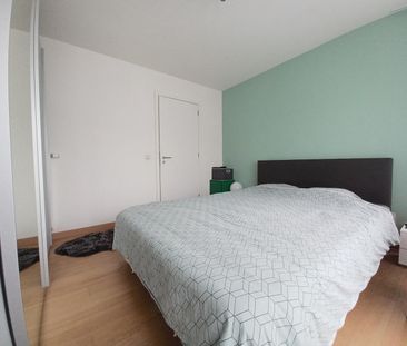 Ruim 2-SLK appartement met overdekte parkeerplaats - Photo 5