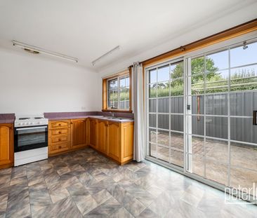 2 / 5 Addison Street, Riverside TAS 7250 - Photo 3